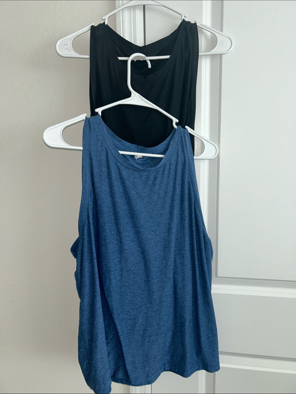 Butter Sleeveless Athletic Tank Top - Blue and Black Bundle